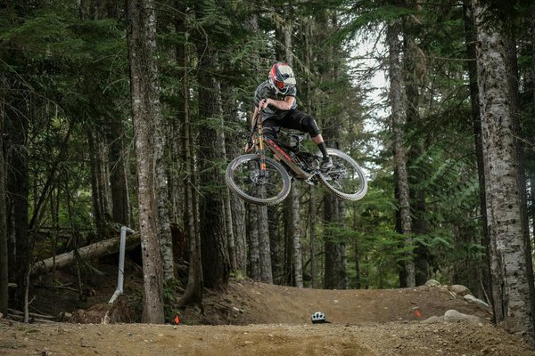 Mastering Breath Control: Effective Techniques for Breathing During Intense Overhead Presses